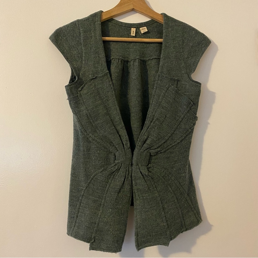 Anthropologie MOTH 100% Wool Layer Top Size S Lagenlook Academia Cardigan